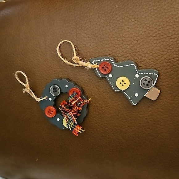 Vintage Country Cottagecore Crochet Angel Wood Christmas Tree Ornaments - Picture 7 of 8